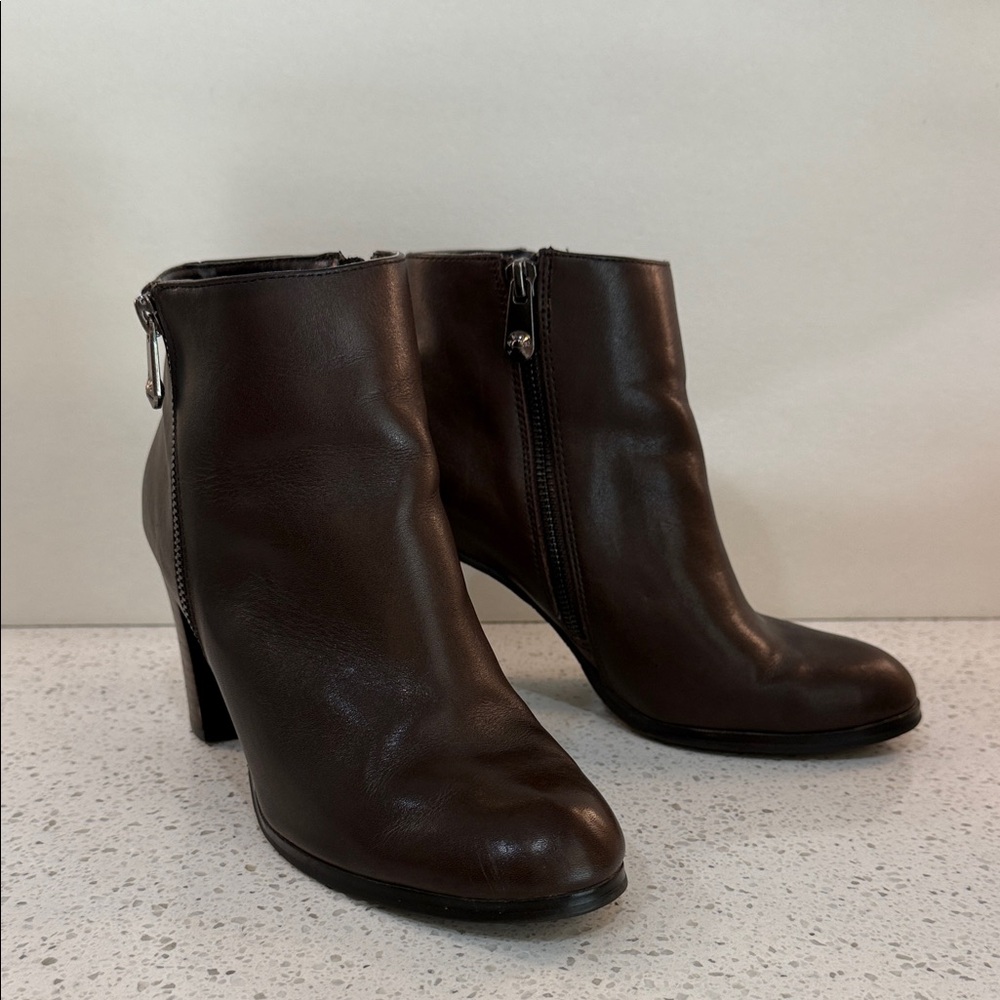 Tahari Brown Leather Ankle Boots